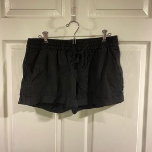 Linen Blend Shorts